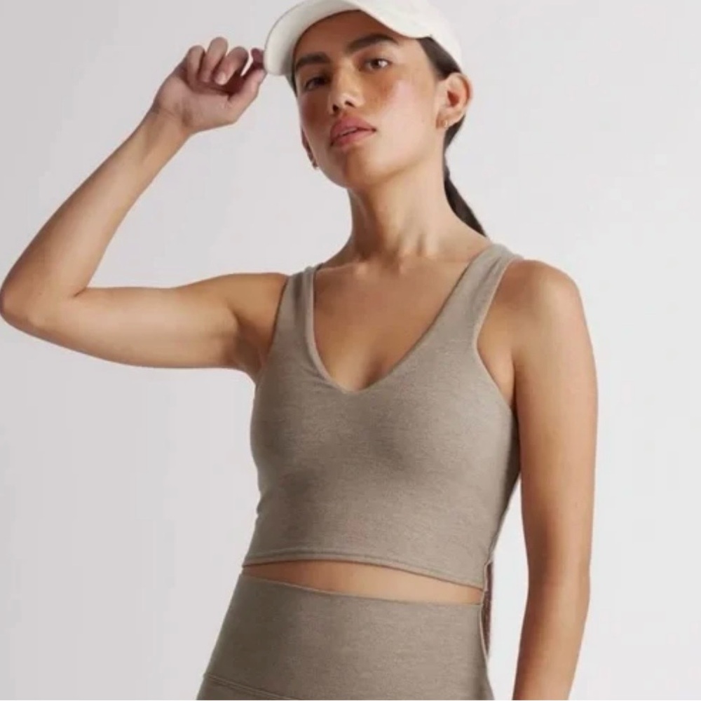 Quince ultra soft v neck cropped tank Heather oatmeal small